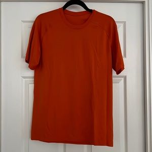 Mens short sleeve Lululemon shirt